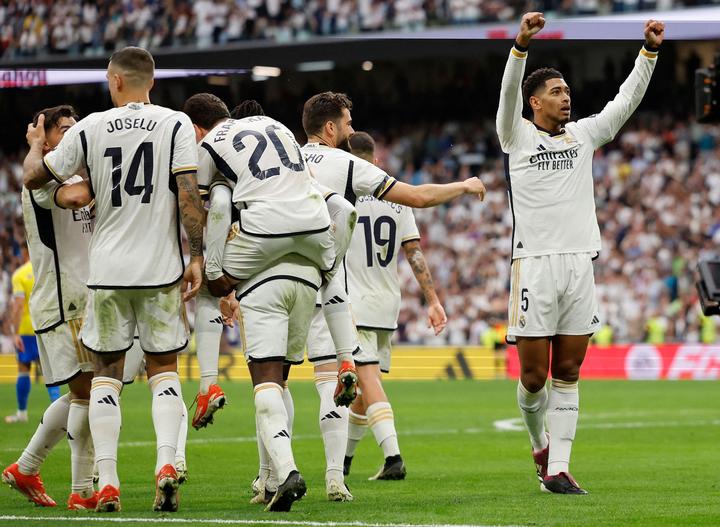 包含尤文图斯击败巴黎圣日耳曼，告捷的词条