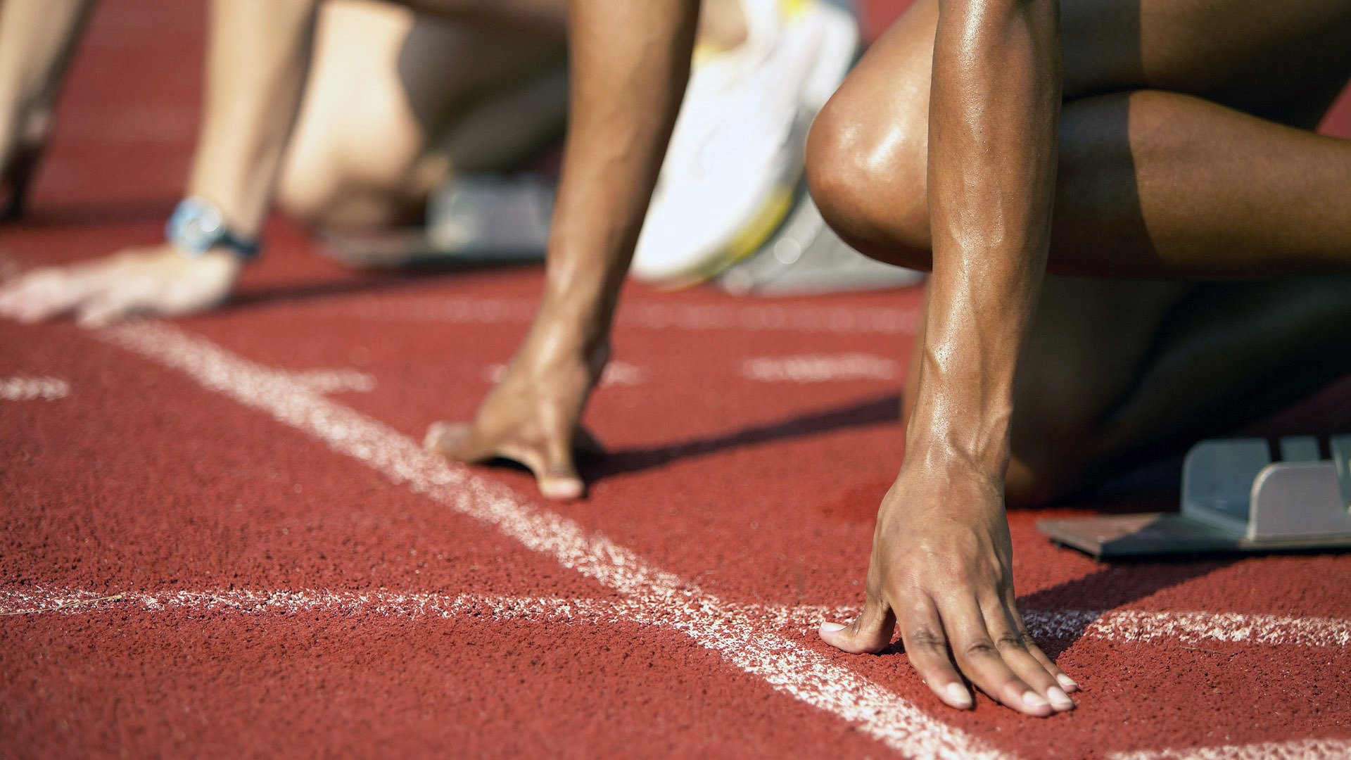 波尔点燃赛场，法国队险胜波兰队，一场技术与意志的较量